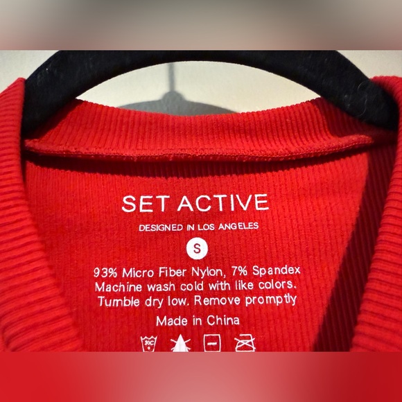 SET Active Womens red sculpt flex long sleeve top size small - Picture 5 of 9